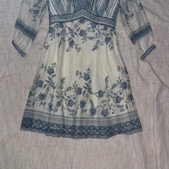 Anita Dongre aviva Floral Blue and White Dress - Picture 4 of 10